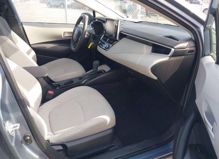 Photo 5 of 2021 Toyota Corolla LE (VIN 5YFEPMAE9MP208764)