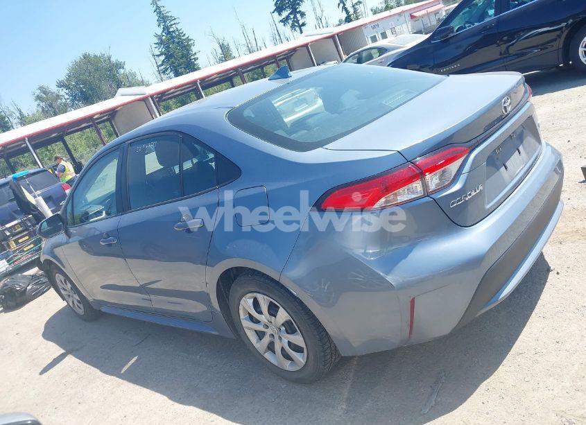 Photo 15 of 2021 Toyota Corolla LE (VIN 5YFEPMAE9MP215701)