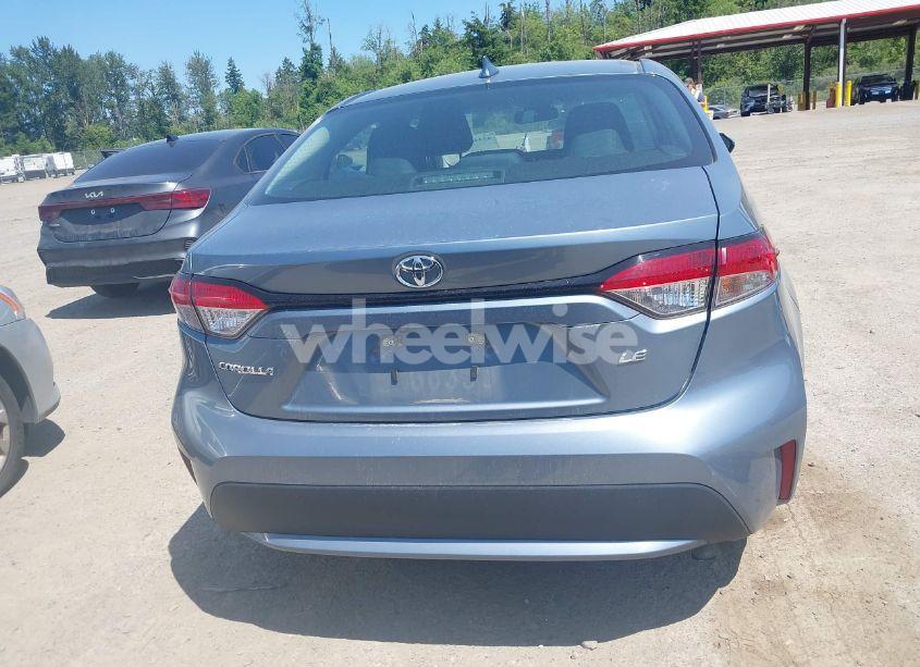 Photo 17 of 2021 Toyota Corolla LE (VIN 5YFEPMAE9MP215701)