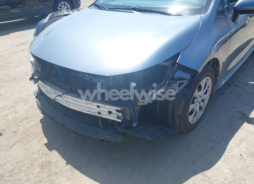 Photo 6 of 2021 Toyota Corolla LE (VIN 5YFEPMAE9MP215701)