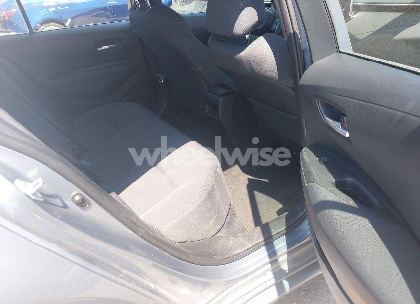 Photo 8 of 2021 Toyota Corolla LE (VIN 5YFEPMAE9MP215701)