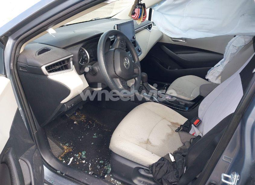 Photo 5 of 2021 Toyota Corolla LE (VIN 5YFEPMAE9MP230411)