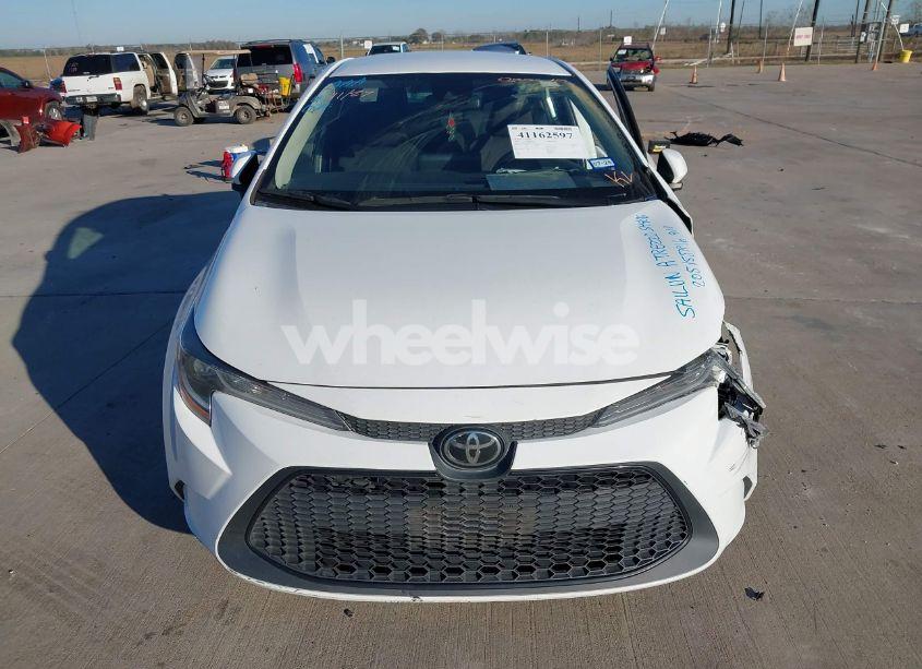 Photo 12 of 2021 Toyota Corolla LE (VIN 5YFEPMAE9MP250268)