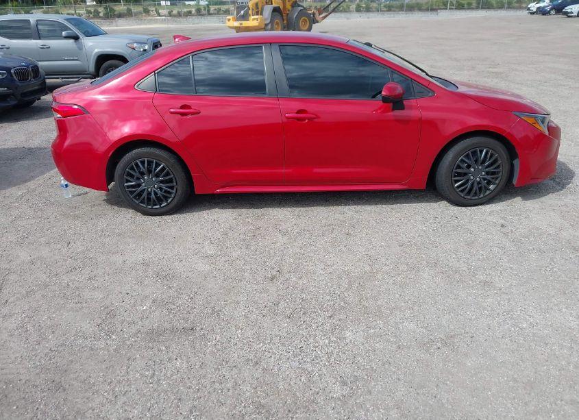 Photo 13 of 2021 Toyota Corolla LE (VIN 5YFEPMAE9MP252991)