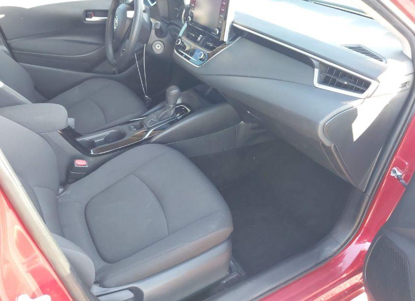 Photo 5 of 2021 Toyota Corolla LE (VIN 5YFEPMAE9MP252991)