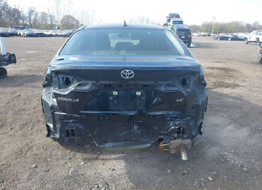 Photo 16 of 2021 Toyota Corolla LE (VIN 5YFEPMAE9MP262503)