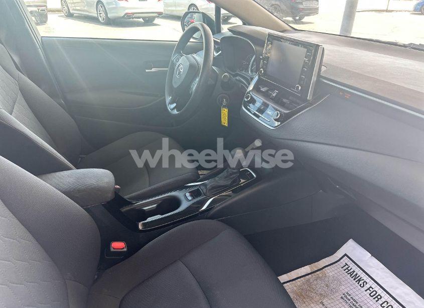 Photo 5 of 2021 Toyota Corolla LE (VIN 5YFEPMAE9MP267507)