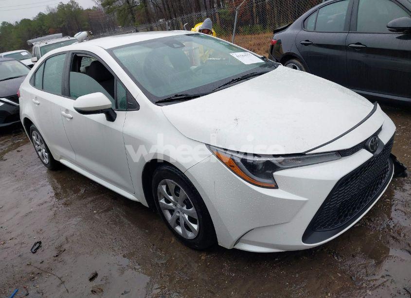 2021 Toyota Corolla LE (VIN 5YFEPMAE9MP270195) main photo