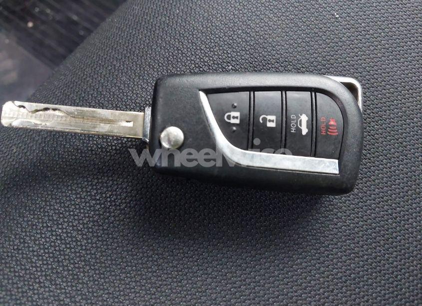 Photo 11 of 2022 Toyota Corolla LE (VIN 5YFEPMAE9NP290285)