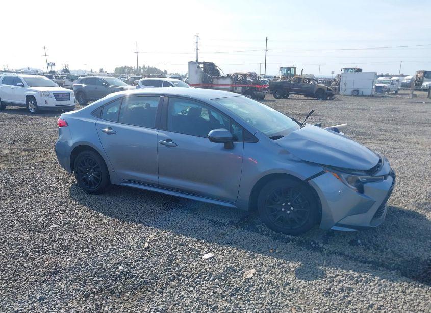 2022 Toyota Corolla LE (VIN 5YFEPMAE9NP290951) main photo