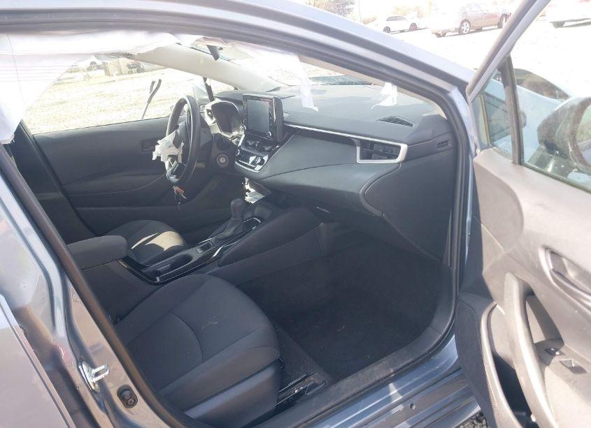 Photo 5 of 2022 Toyota Corolla LE (VIN 5YFEPMAE9NP290951)