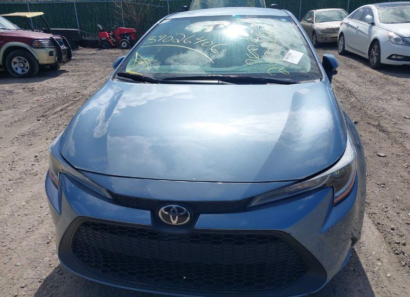 Photo 11 of 2022 Toyota Corolla LE (VIN 5YFEPMAE9NP296555)