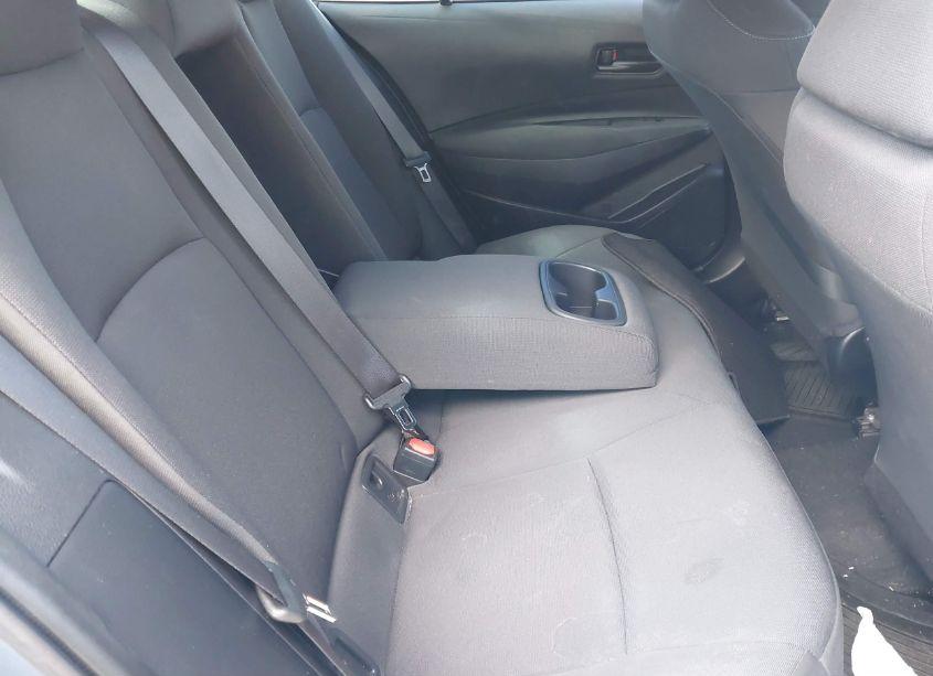 Photo 8 of 2022 Toyota Corolla LE (VIN 5YFEPMAE9NP296555)