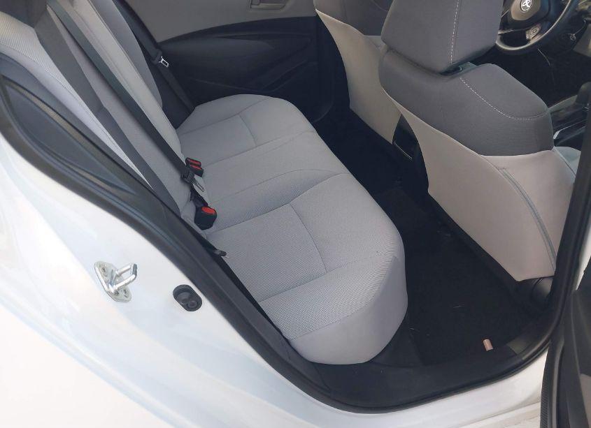 Photo 8 of 2022 Toyota Corolla LE (VIN 5YFEPMAE9NP318604)