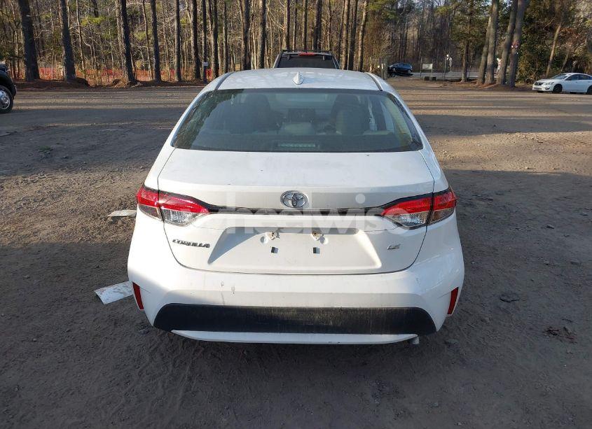 Photo 16 of 2022 Toyota Corolla LE (VIN 5YFEPMAE9NP331174)