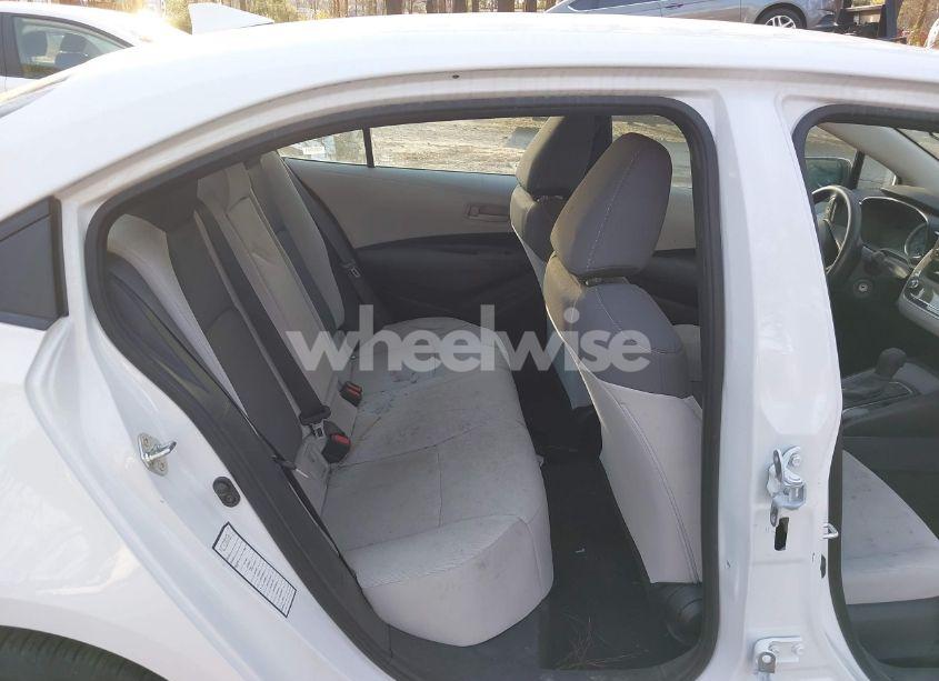 Photo 8 of 2022 Toyota Corolla LE (VIN 5YFEPMAE9NP331174)