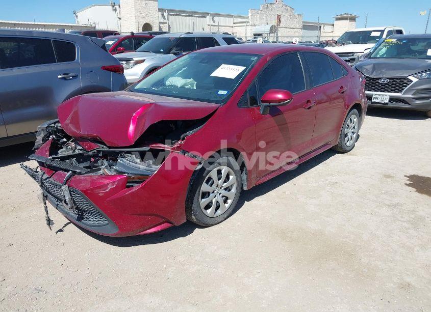 Photo 2 of 2022 Toyota Corolla LE (VIN 5YFEPMAE9NP332132)