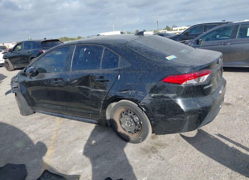 Photo 15 of 2022 Toyota Corolla LE (VIN 5YFEPMAE9NP334432)
