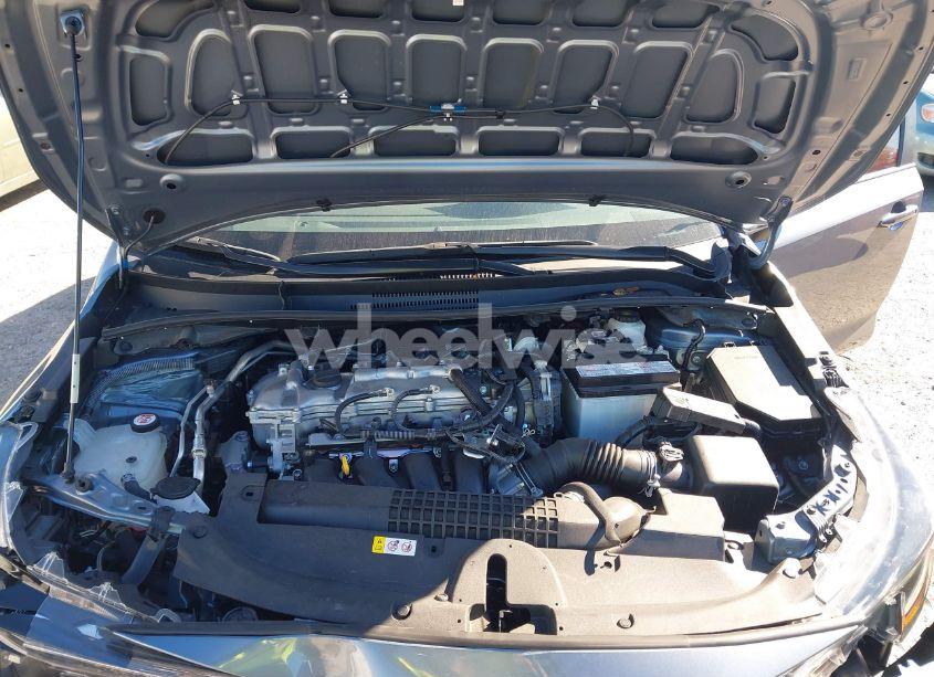Photo 10 of 2022 Toyota Corolla LE (VIN 5YFEPMAE9NP365812)