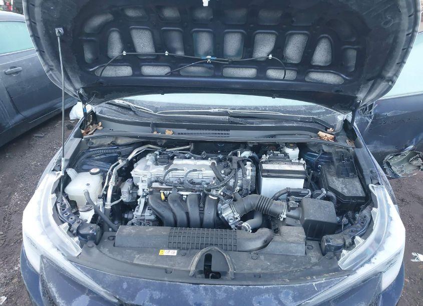 Photo 10 of 2022 Toyota Corolla LE (VIN 5YFEPMAE9NP369231)