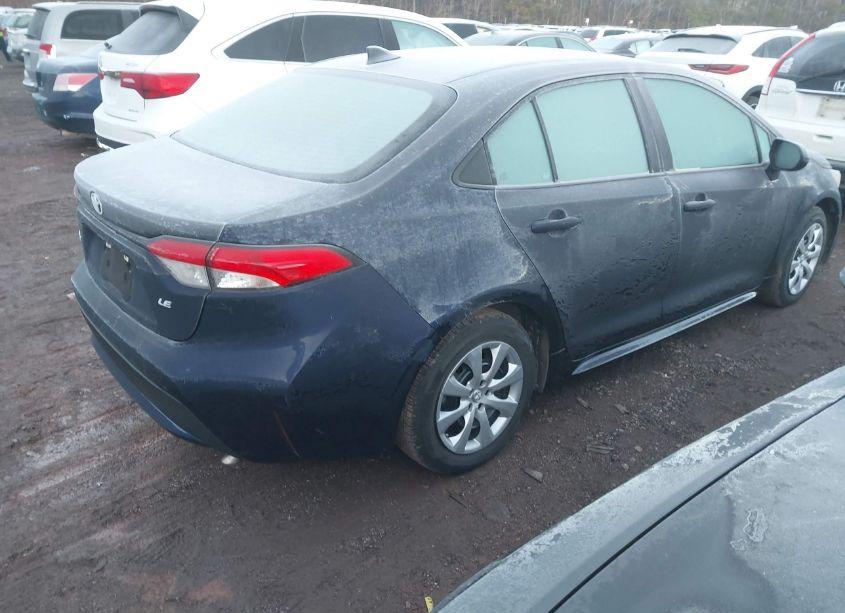 Photo 4 of 2022 Toyota Corolla LE (VIN 5YFEPMAE9NP369231)