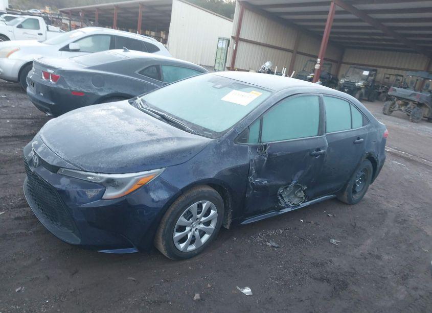 Photo 6 of 2022 Toyota Corolla LE (VIN 5YFEPMAE9NP369231)