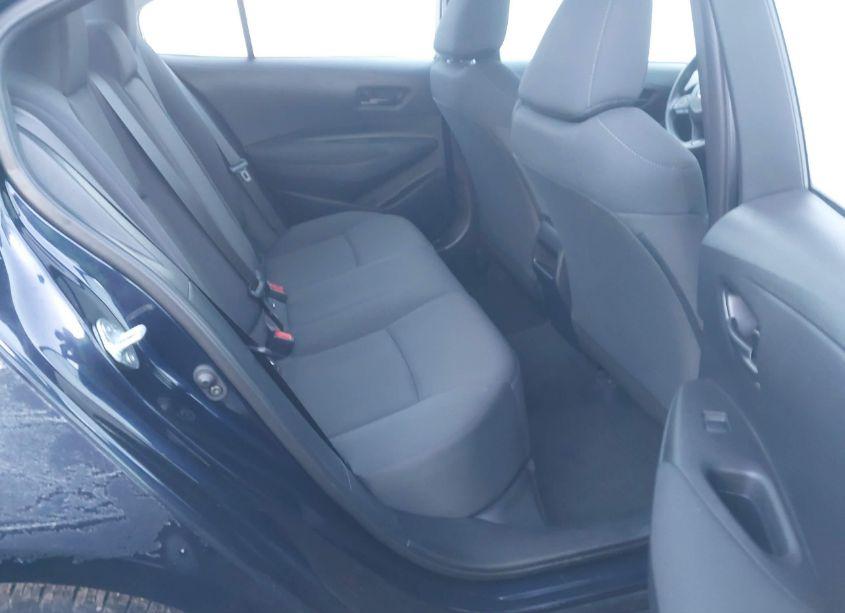 Photo 8 of 2022 Toyota Corolla LE (VIN 5YFEPMAE9NP369231)