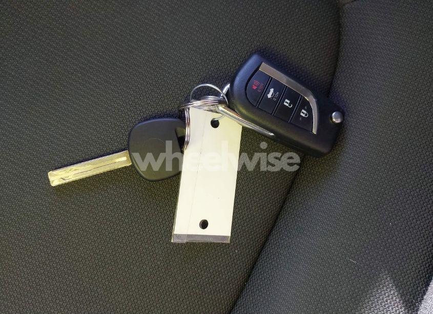 Photo 11 of 2022 Toyota Corolla LE (VIN 5YFEPMAE9NP371724)