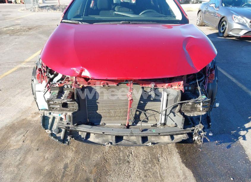 Photo 6 of 2022 Toyota Corolla LE (VIN 5YFEPMAE9NP371724)