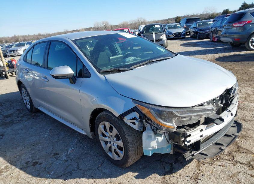 2022 Toyota Corolla (VIN 5YFEPMAE9NP379256) main photo