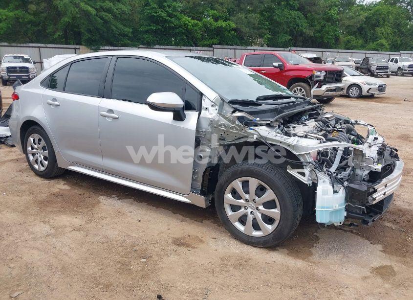 2022 Toyota Corolla LE (VIN 5YFEPMAE9NP382593) main photo