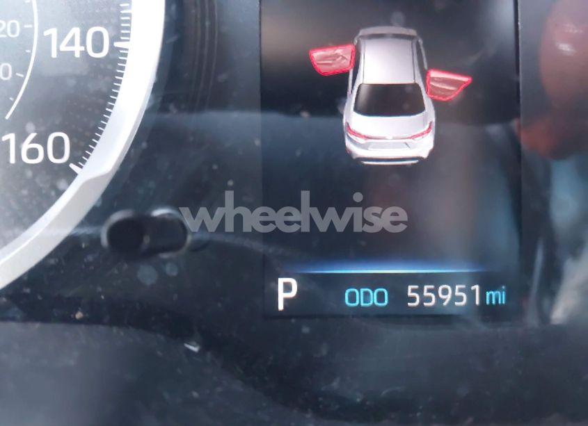 Photo 15 of 2021 Toyota Corolla LE (VIN 5YFEPMAEXMP158330)