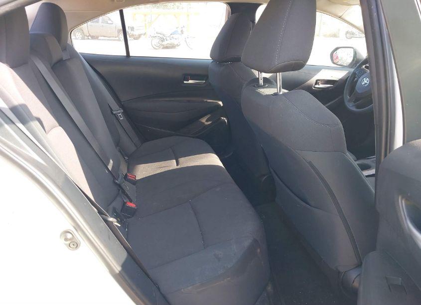 Photo 8 of 2021 Toyota Corolla LE (VIN 5YFEPMAEXMP167917)
