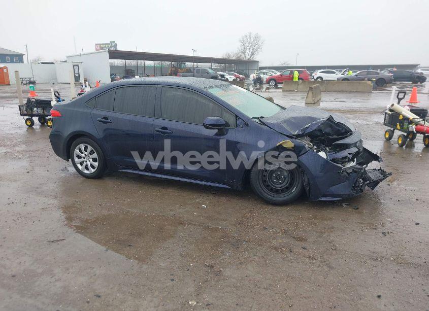 Photo 14 of 2021 Toyota Corolla LE (VIN 5YFEPMAEXMP180652)