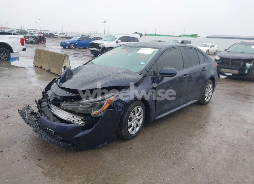 Photo 15 of 2021 Toyota Corolla LE (VIN 5YFEPMAEXMP180652)