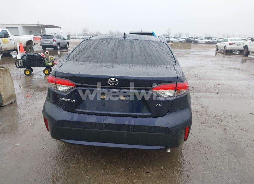 Photo 17 of 2021 Toyota Corolla LE (VIN 5YFEPMAEXMP180652)