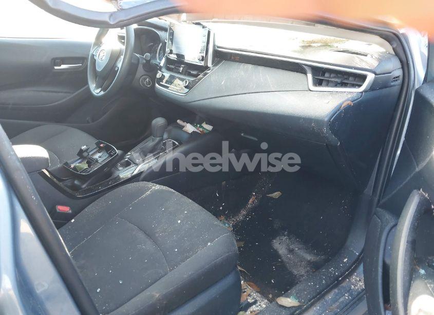 Photo 5 of 2021 Toyota Corolla LE (VIN 5YFEPMAEXMP184328)