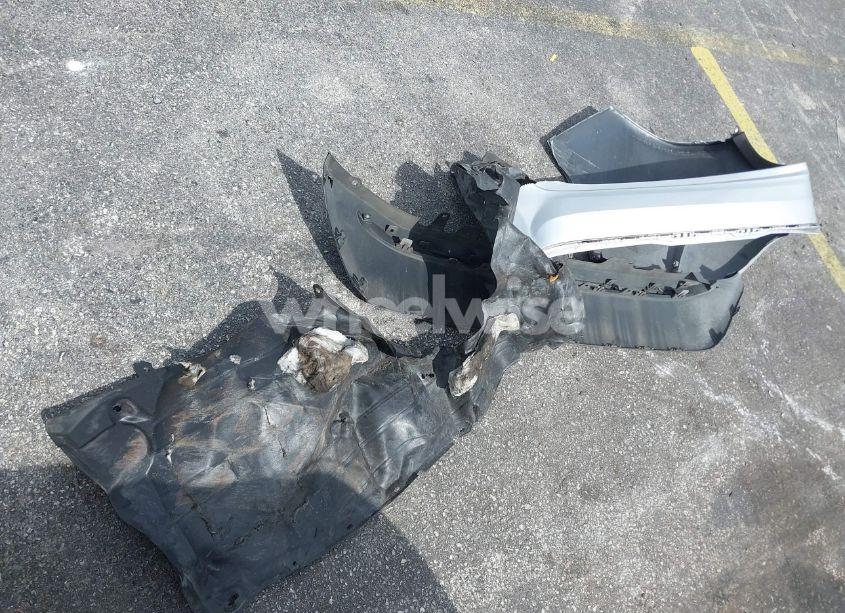 Photo 12 of 2021 Toyota Corolla LE (VIN 5YFEPMAEXMP184345)