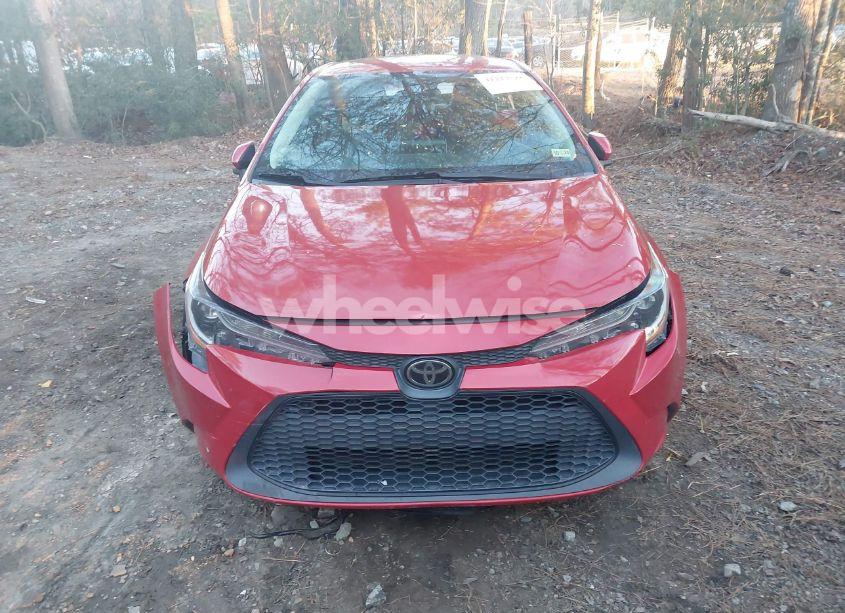 Photo 12 of 2021 Toyota Corolla LE (VIN 5YFEPMAEXMP185950)
