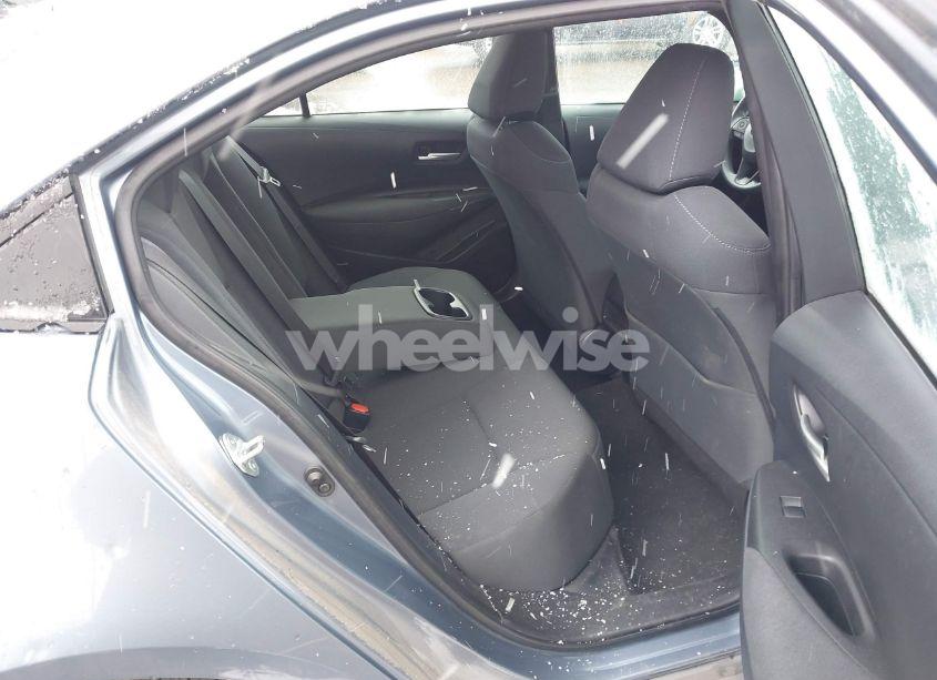 Photo 8 of 2021 Toyota Corolla LE (VIN 5YFEPMAEXMP187567)