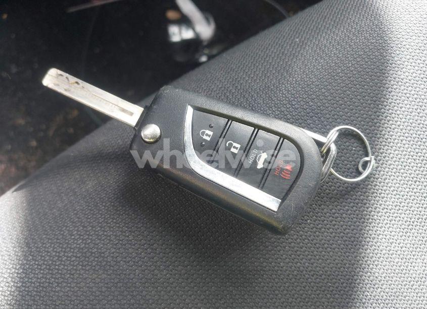 Photo 11 of 2021 Toyota Corolla LE (VIN 5YFEPMAEXMP189948)