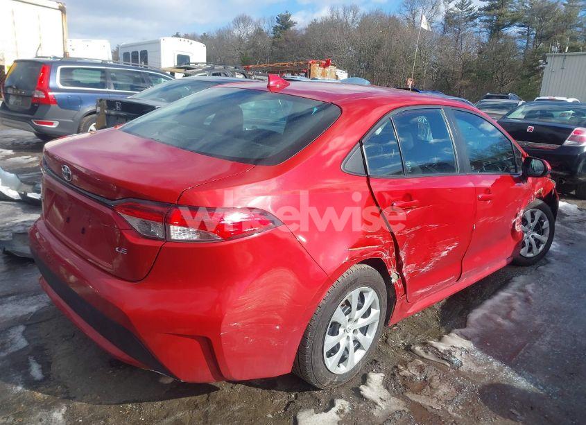 Photo 4 of 2021 Toyota Corolla LE (VIN 5YFEPMAEXMP189948)