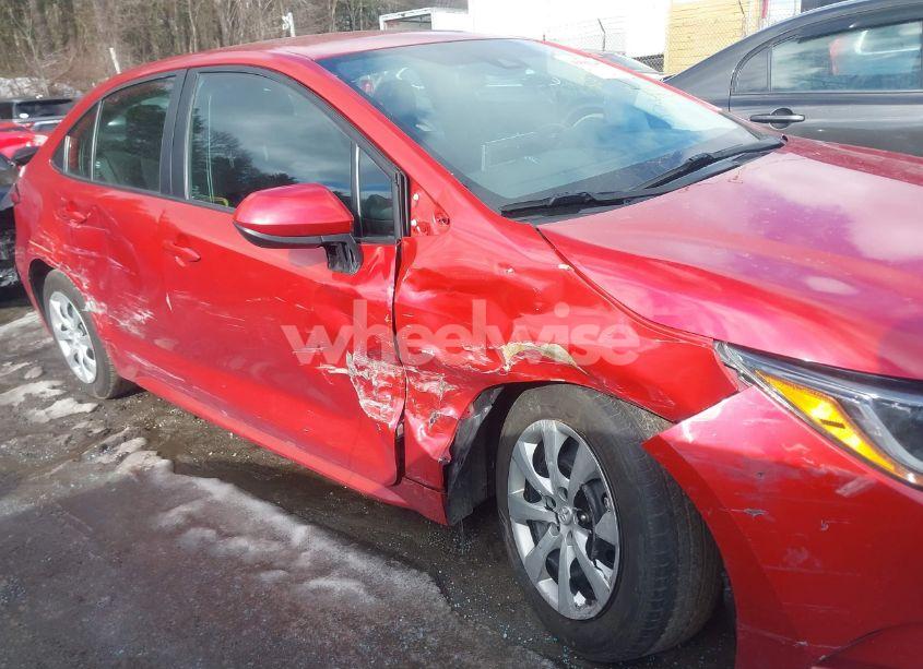 Photo 6 of 2021 Toyota Corolla LE (VIN 5YFEPMAEXMP189948)