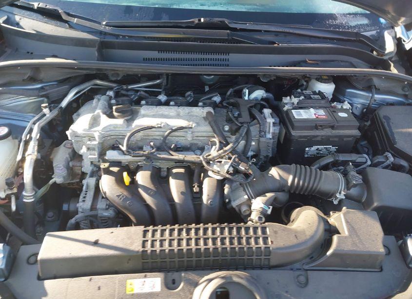 Photo 10 of 2021 Toyota Corolla LE (VIN 5YFEPMAEXMP191103)