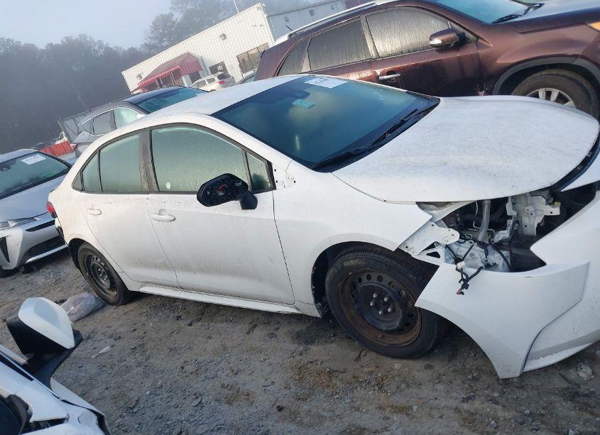 Photo 13 of 2021 Toyota Corolla LE (VIN 5YFEPMAEXMP219210)