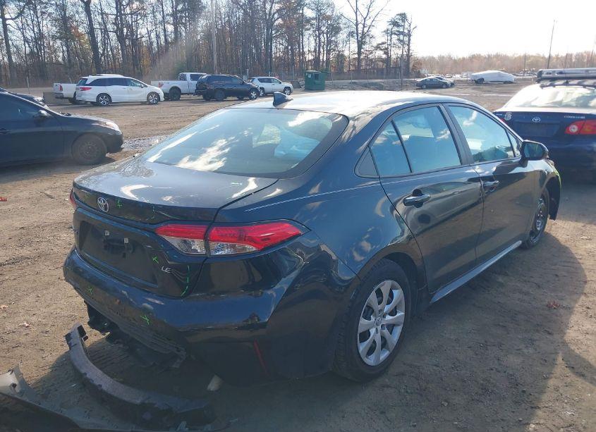 Photo 4 of 2021 Toyota Corolla LE (VIN 5YFEPMAEXMP224830)
