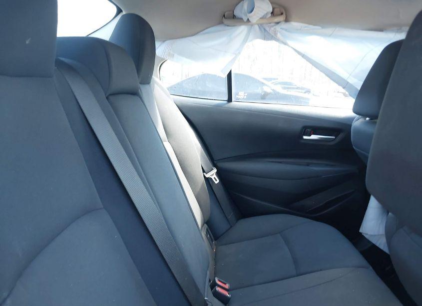 Photo 8 of 2021 Toyota Corolla LE (VIN 5YFEPMAEXMP224830)