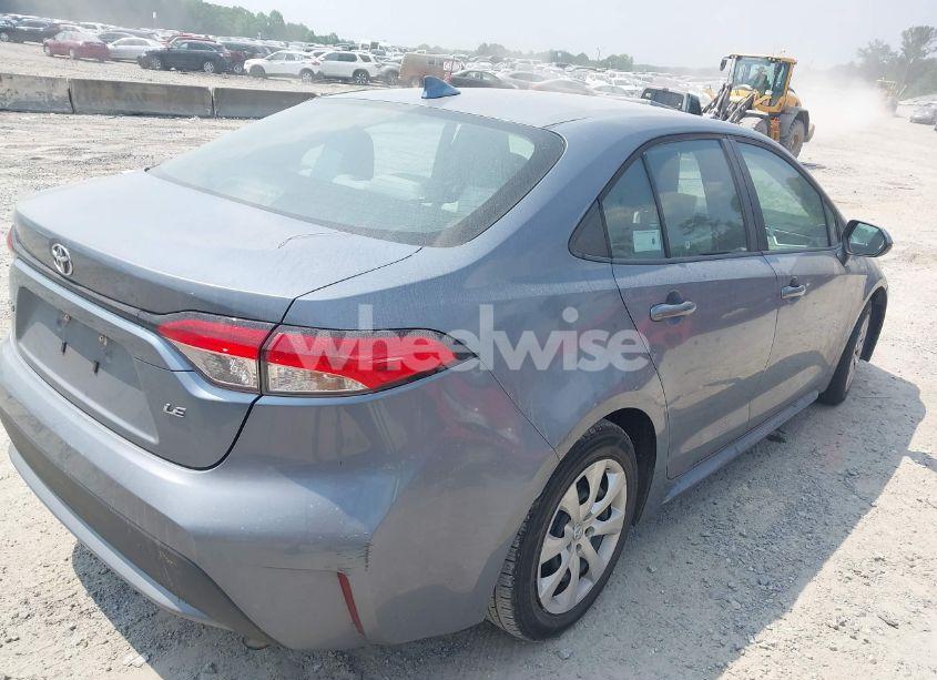 Photo 4 of 2021 Toyota Corolla LE (VIN 5YFEPMAEXMP243507)