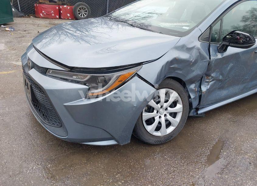 Photo 17 of 2021 Toyota Corolla LE (VIN 5YFEPMAEXMP248951)