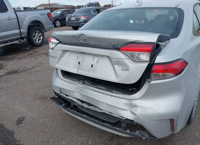 Photo 6 of 2021 Toyota Corolla LE (VIN 5YFEPMAEXMP249615)